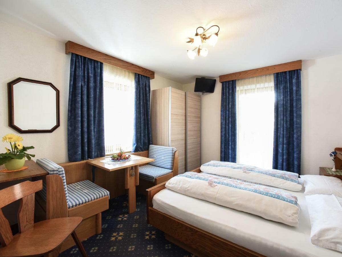 Garni Emma Bed & Breakfast Arabba Exterior photo